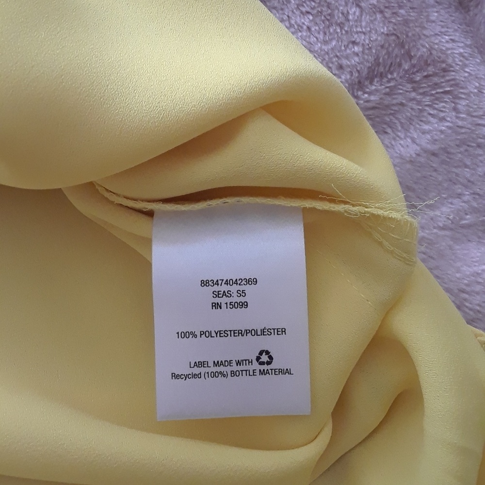 Yellow blouse - Picture 5 of 6